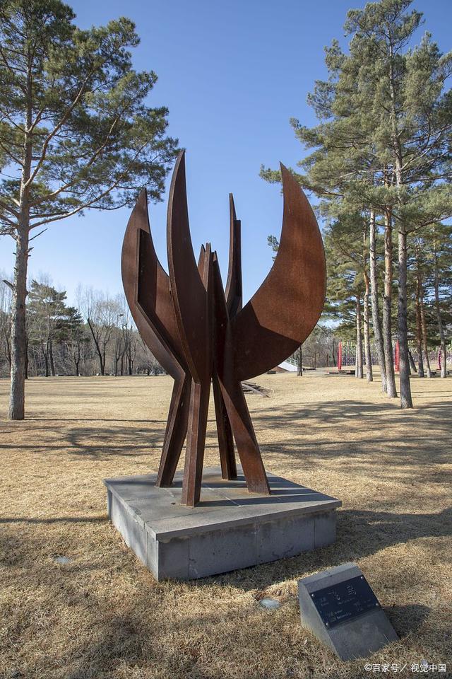 田林锈钢板雕塑